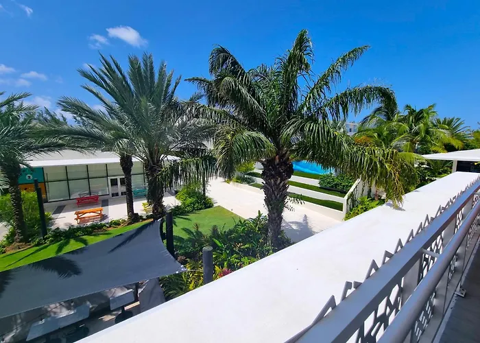 Cayman Luxury Rentals At The Grove