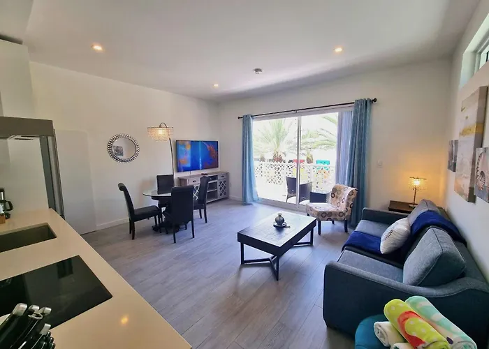 Cayman Luxury Rentals At The Grove