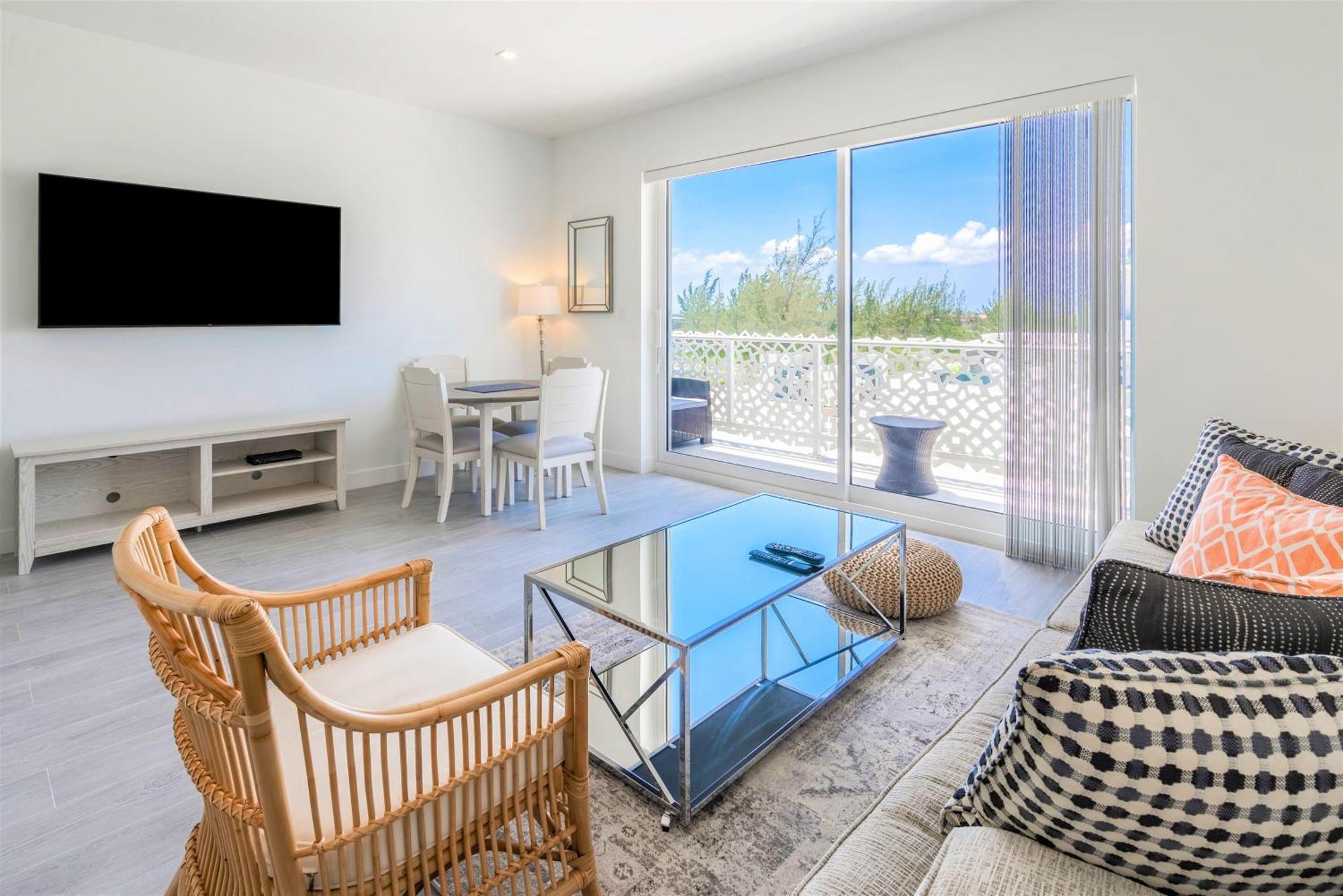 Apartment Cayman Luxury At The Grove *